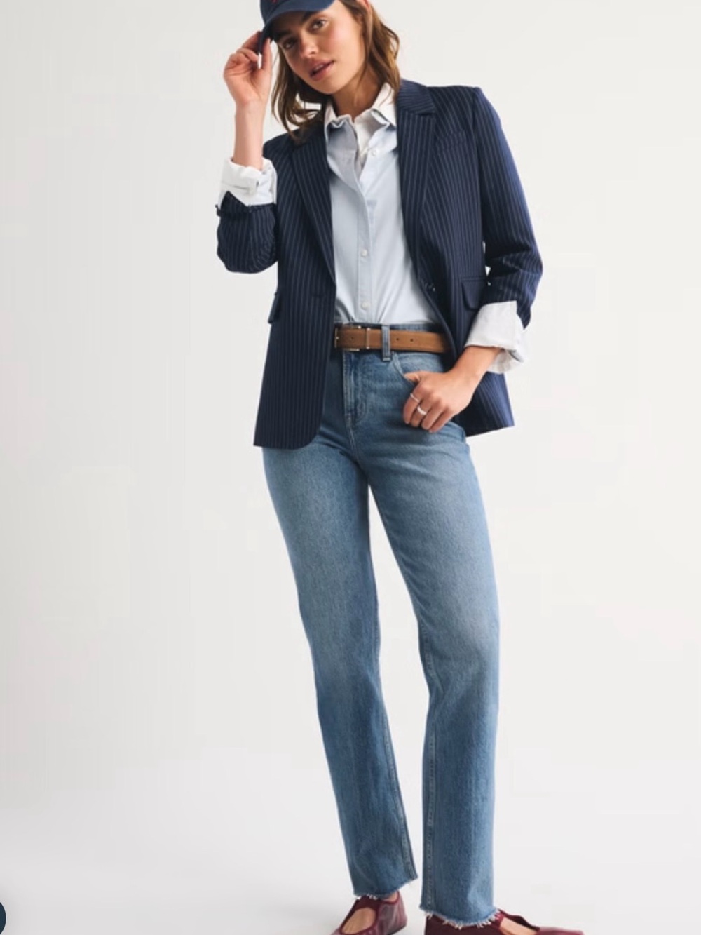 Abercrombie & Fitch High-Rise Straight Jeans - Light Blue Wash